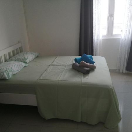 Apartamento O Bercail Du Sud Chez Jeannette Saint Gabriel Exterior foto